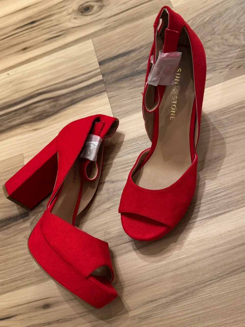 Women’s Sun + Stone Red Suede Platform Block Heel Sandals 6.5